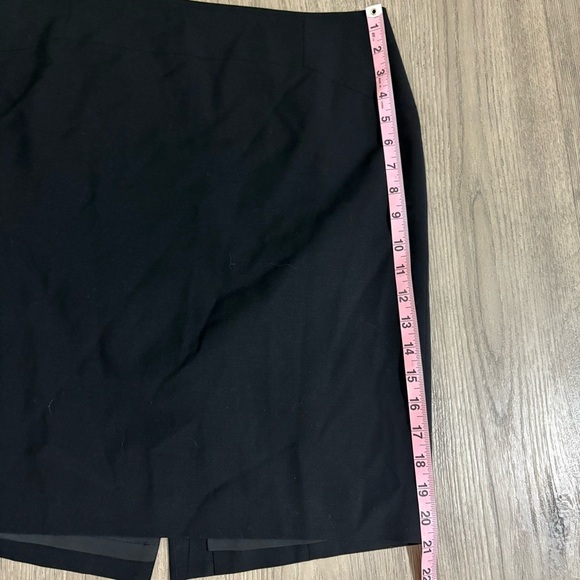 ANN TAYLOR Virgin Wool Blend Pencil Skirt Back Slit Black Sz 12P Career Stretch - Picture 4 of 7